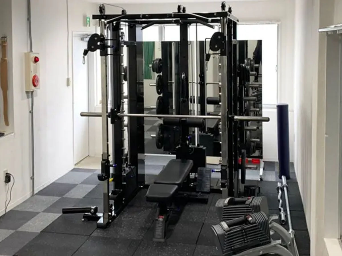 Apple GYM(アップルジム)新宿店の外観
