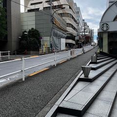 Apple GYM（アップルジム）飯田橋店までの道のり（東西線）3右手にお進みください。