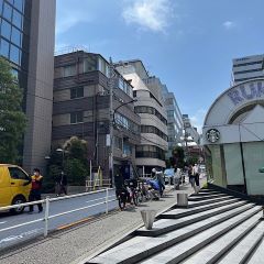 Apple GYM（アップルジム）飯田橋店までの道のり（有楽町線）3右手にお進みください。